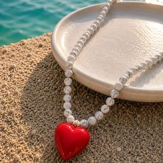 Collar Piedra Howlita Corazón
