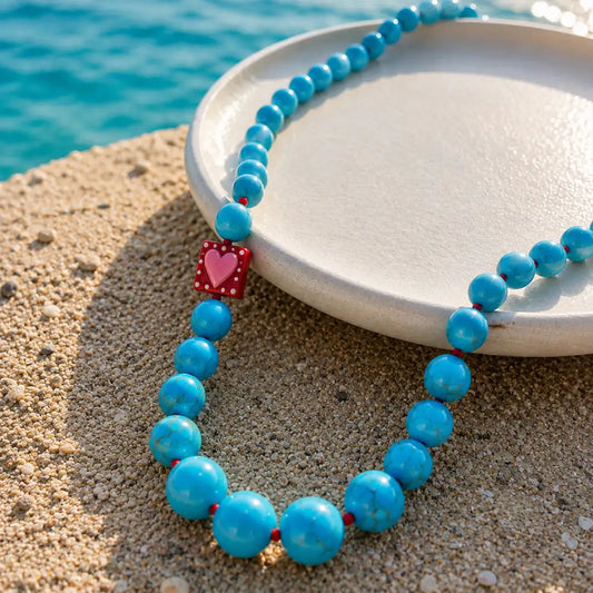 Collar tonalidades turquesa con corazon